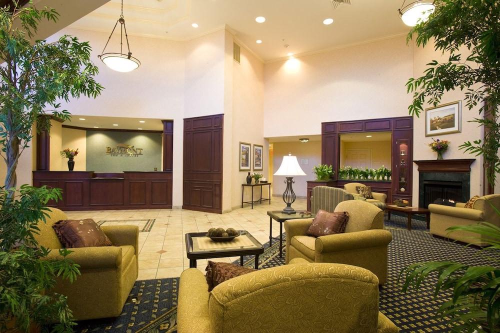 Baymont By Wyndham Ft. Leonard/Saint Robert Hotel Exterior photo